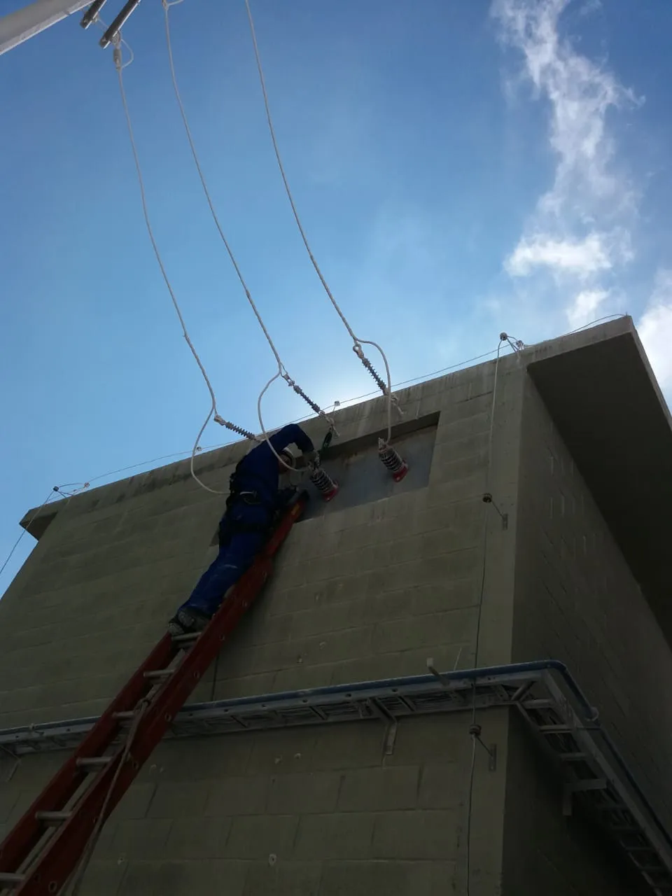 Imagem ilustrativa de Empresa de manutenção elétrica