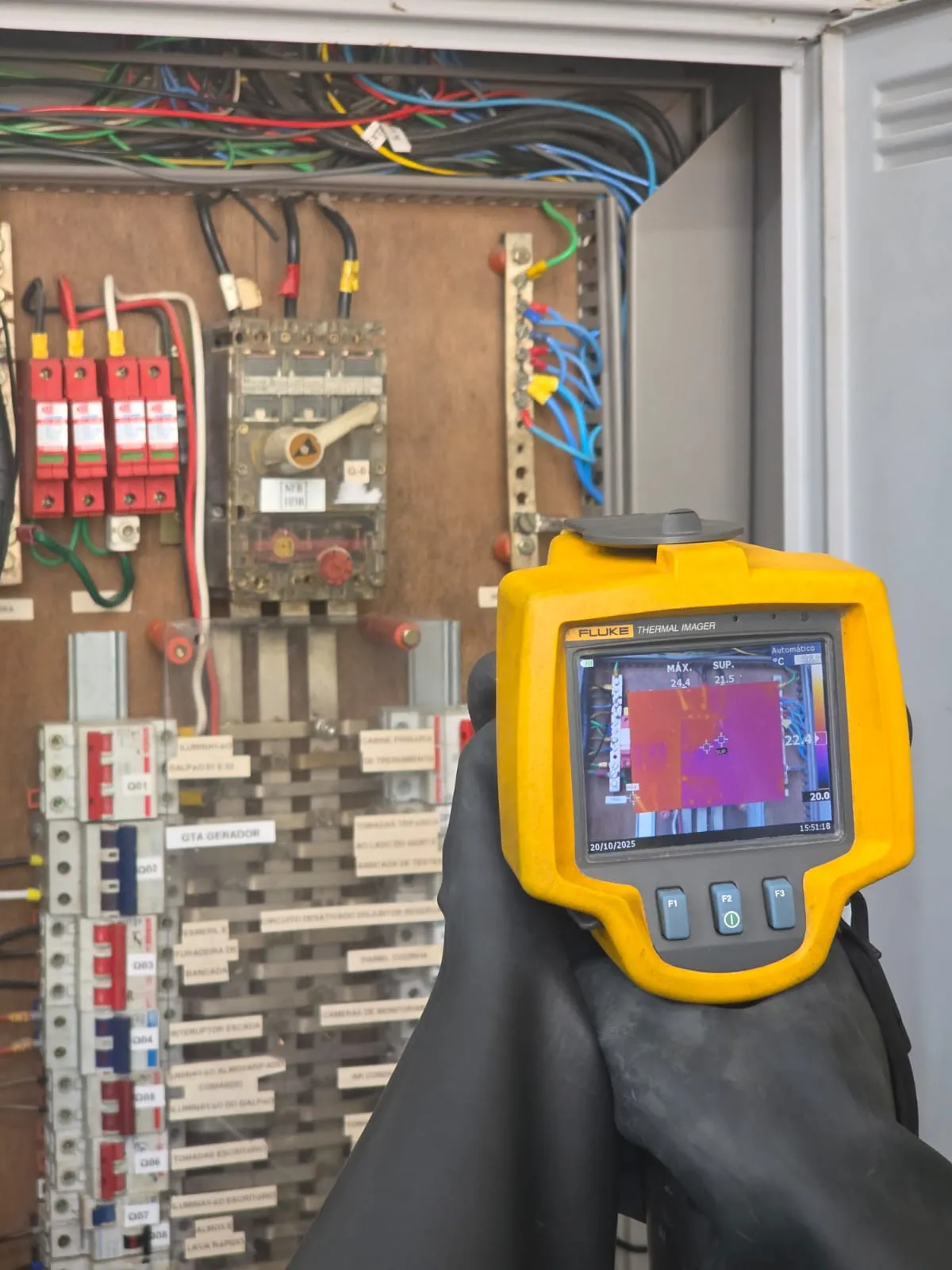 Inspeção termográfica em sistemas elétricos